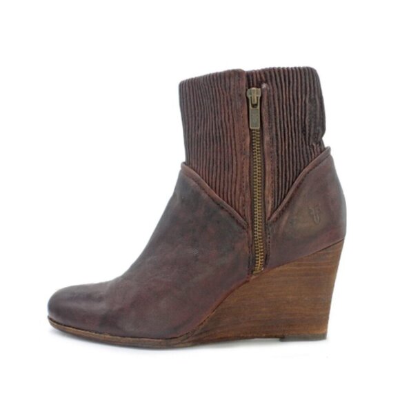 Frye Women's Brown Leather Corby Side Zip Ruched Wedge Ankle Boot Size 8M - Picture 2 of 12
